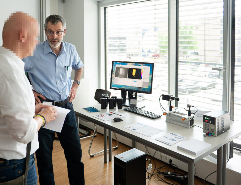 Markus Strobel at the 90. Image Processing Forum infront of our demonstrator